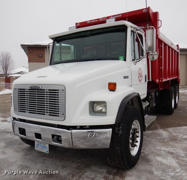 image for item AF9312 2000 Freightliner FL80  dump truck