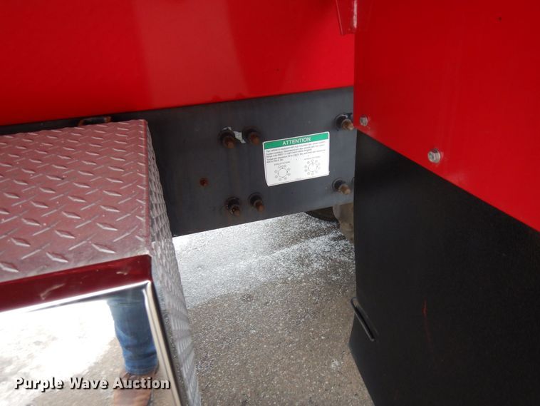 image for item AF9312 2000 Freightliner FL80  dump truck