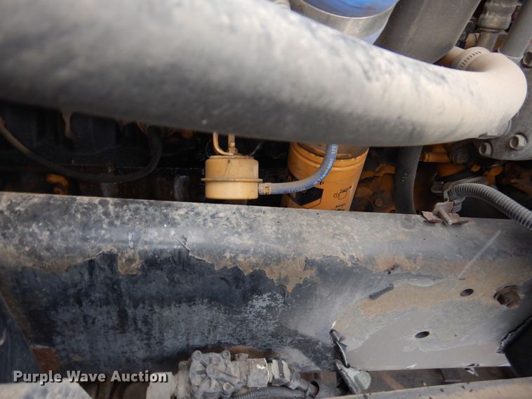 image for item AF9312 2000 Freightliner FL80  dump truck