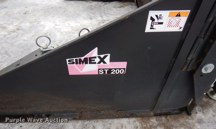 image for item AF9313 2015 Simex ST200  skid steer asphalt float