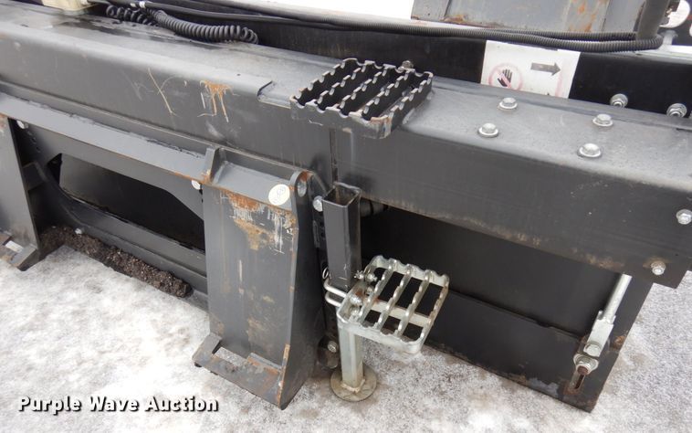 image for item AF9313 2015 Simex ST200  skid steer asphalt float