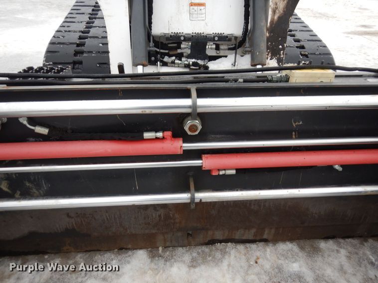 image for item AF9313 2015 Simex ST200  skid steer asphalt float