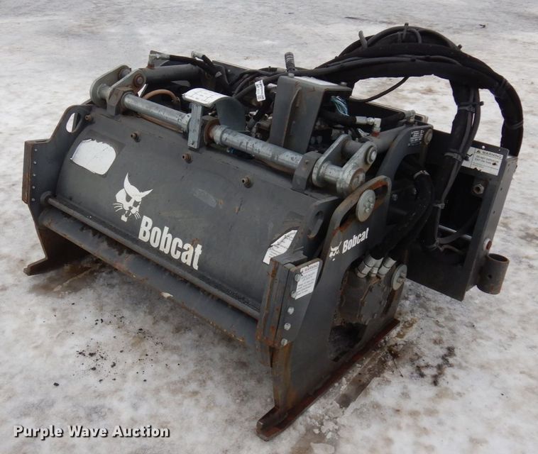 image for item AF9318 2014 Bobcat 40  skid steer cold planer