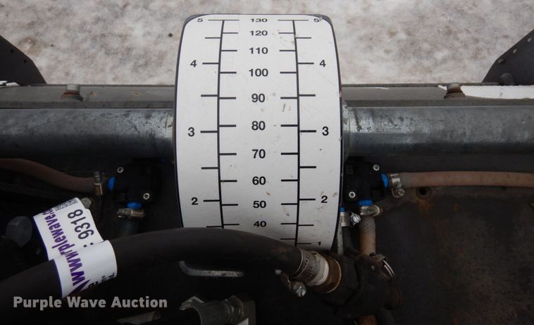 image for item AF9318 2014 Bobcat 40  skid steer cold planer