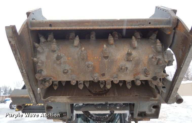 image for item AF9318 2014 Bobcat 40  skid steer cold planer