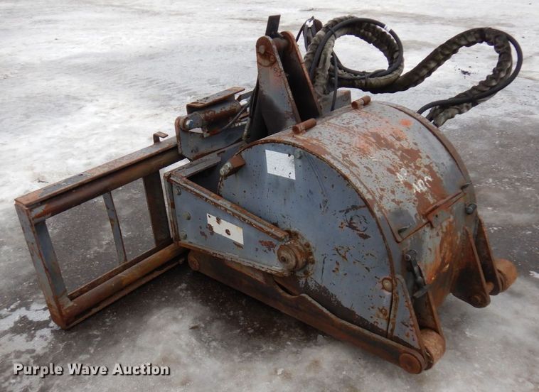 image for item AF9319 Coneqtec Universal AP400  skid steer cold planer