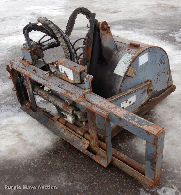 image for item AF9319 Coneqtec Universal AP400  skid steer cold planer