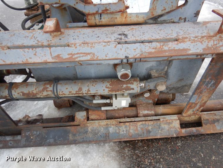 image for item AF9319 Coneqtec Universal AP400  skid steer cold planer