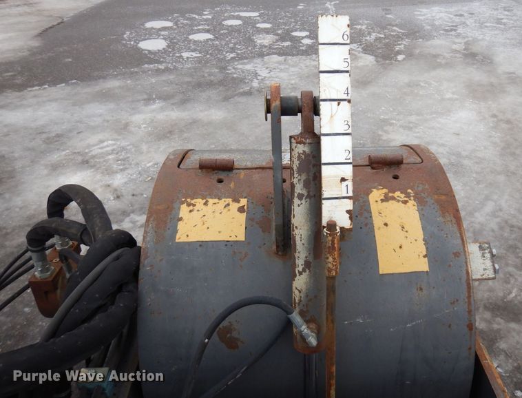 image for item AF9320 Coneqtec Universal AP600D  skid steer cold planer