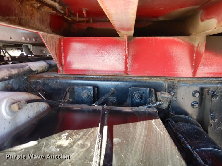 image for item AF9321 1997 Volvo WG  dump truck