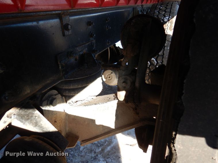 image for item AF9321 1997 Volvo WG  dump truck