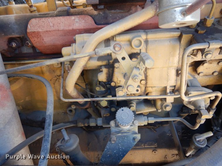 image for item AF9321 1997 Volvo WG  dump truck