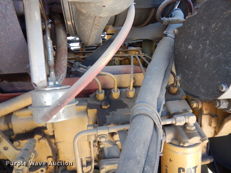 image for item AF9321 1997 Volvo WG  dump truck