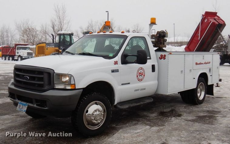 image for item AF9322 2003 Ford F550 Super Duty  utility / service truck