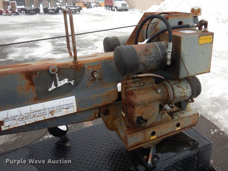 image for item AF9322 2003 Ford F550 Super Duty  utility / service truck