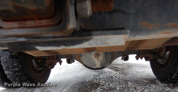 image for item AF9322 2003 Ford F550 Super Duty  utility / service truck