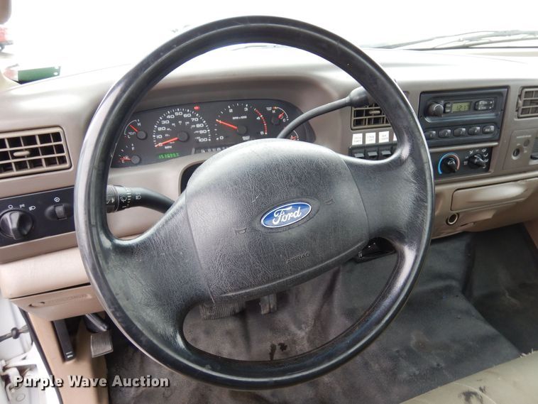 image for item AF9322 2003 Ford F550 Super Duty  utility / service truck