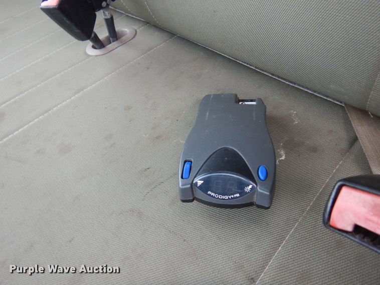 image for item AF9322 2003 Ford F550 Super Duty  utility / service truck