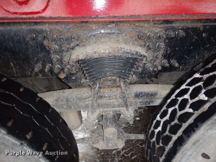 image for item AF9324 2001 Freightliner FL80  dump truck