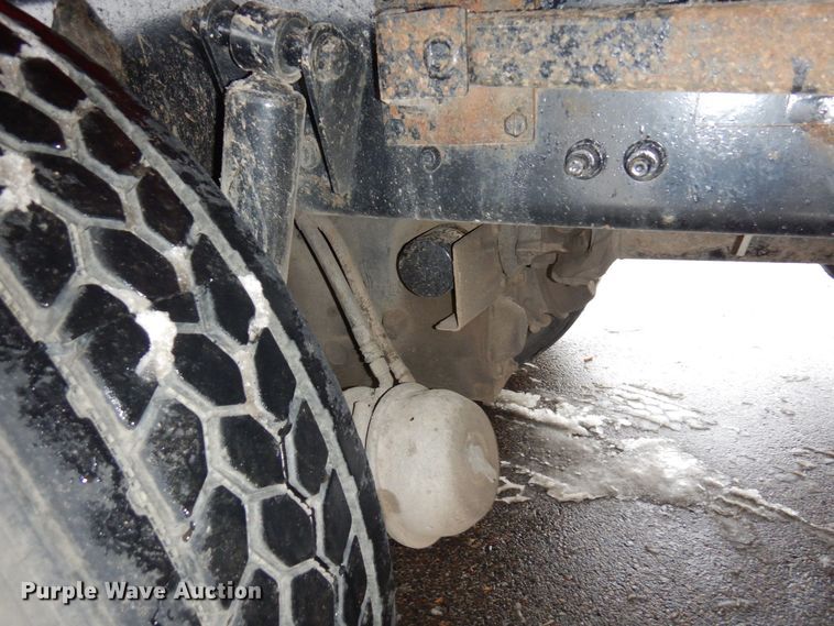 image for item AF9324 2001 Freightliner FL80  dump truck