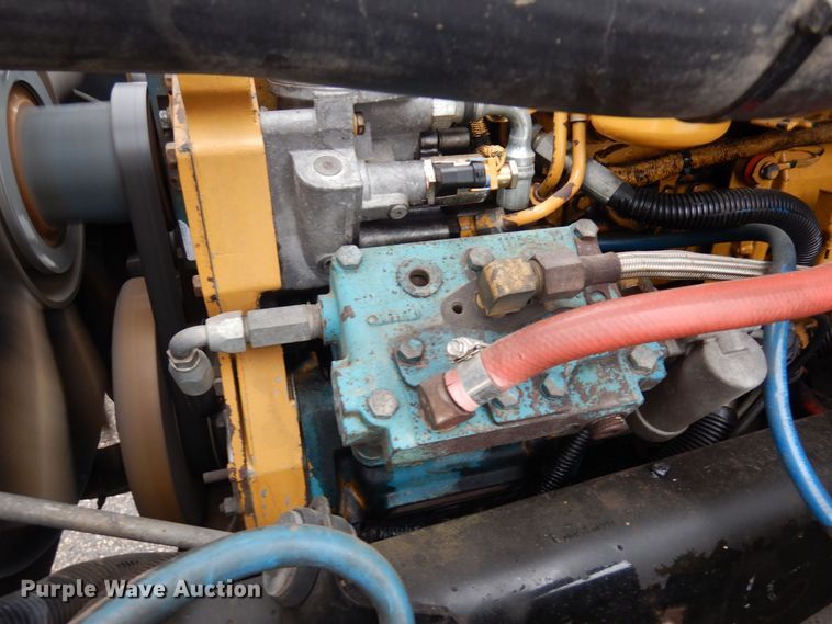 image for item AF9324 2001 Freightliner FL80  dump truck