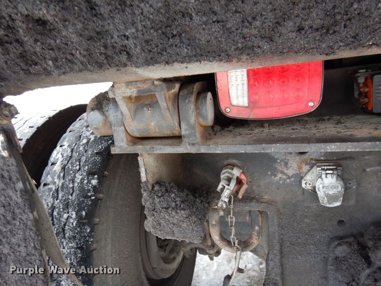 image for item AF9325 2016 Freightliner 114SD  dump truck