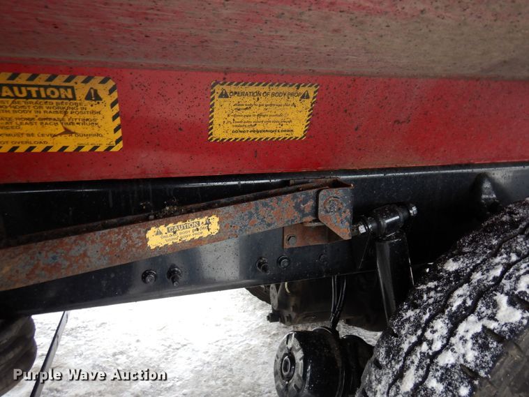 image for item AF9325 2016 Freightliner 114SD  dump truck