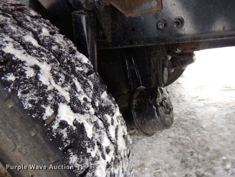 image for item AF9325 2016 Freightliner 114SD  dump truck