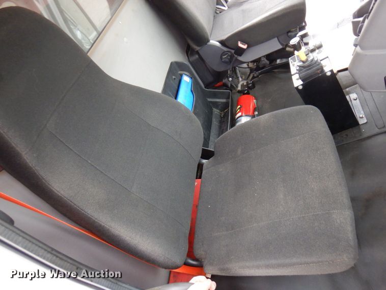 image for item AF9325 2016 Freightliner 114SD  dump truck