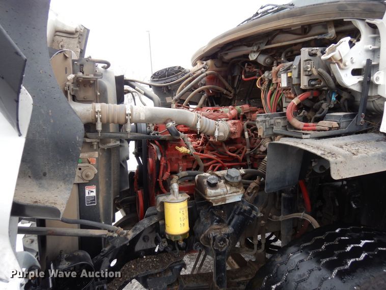 image for item AF9325 2016 Freightliner 114SD  dump truck