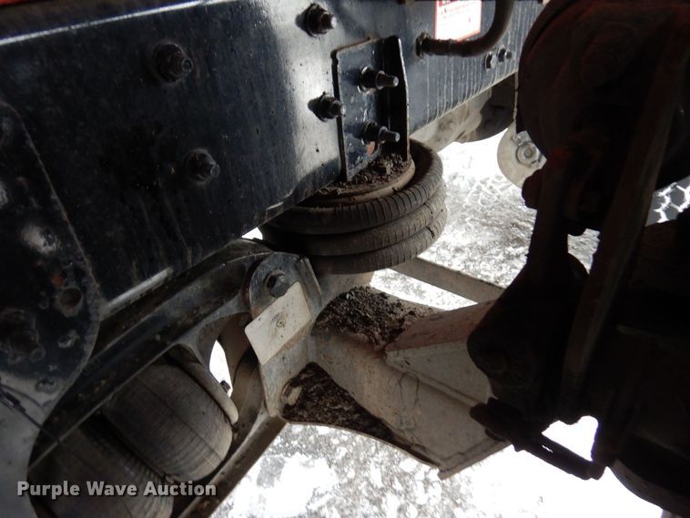 image for item AF9326 2017 Freightliner 114SD  dump truck