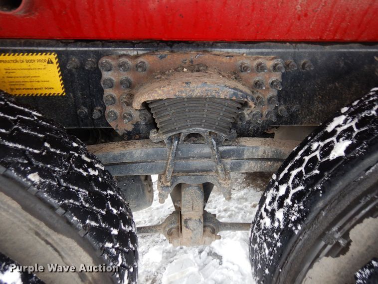 image for item AF9326 2017 Freightliner 114SD  dump truck