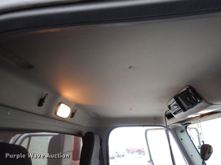 image for item AF9326 2017 Freightliner 114SD  dump truck