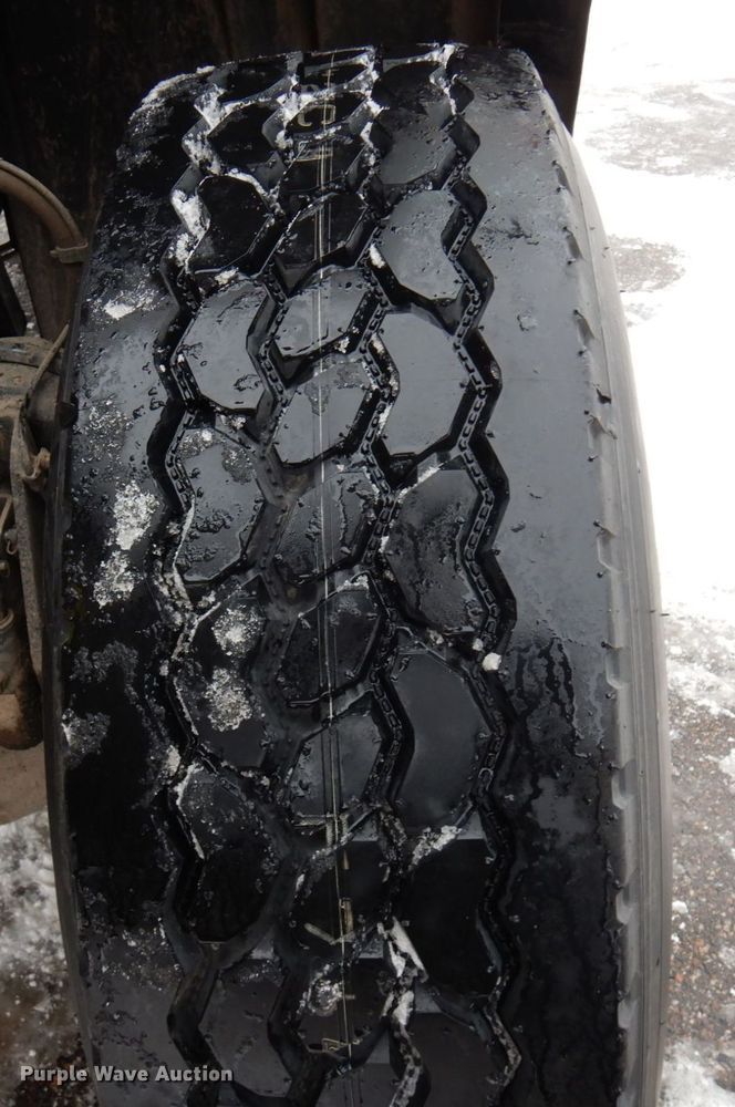 image for item AF9326 2017 Freightliner 114SD  dump truck