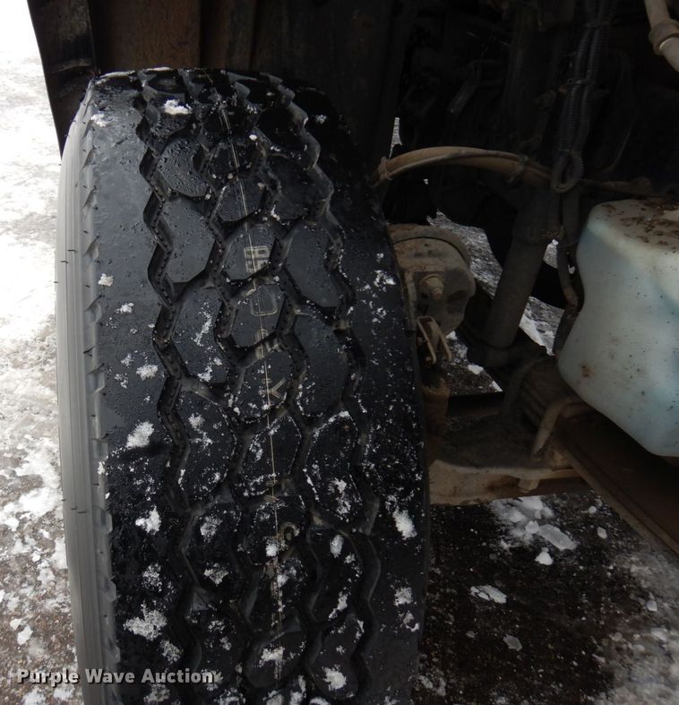 image for item AF9326 2017 Freightliner 114SD  dump truck