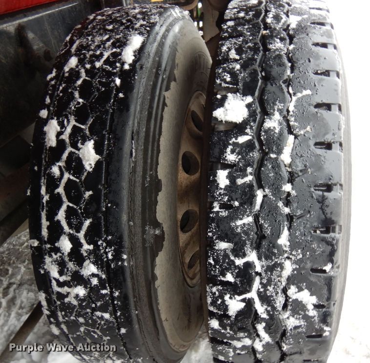 image for item AF9326 2017 Freightliner 114SD  dump truck