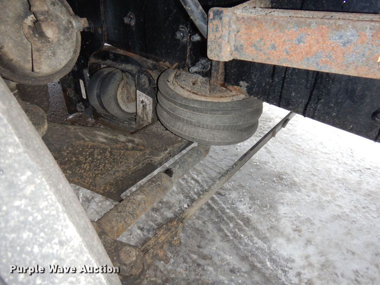 image for item AF9327 2016 Freightliner 114SD  dump truck