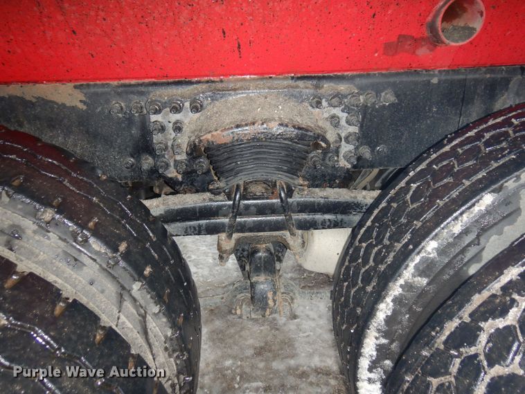 image for item AF9327 2016 Freightliner 114SD  dump truck