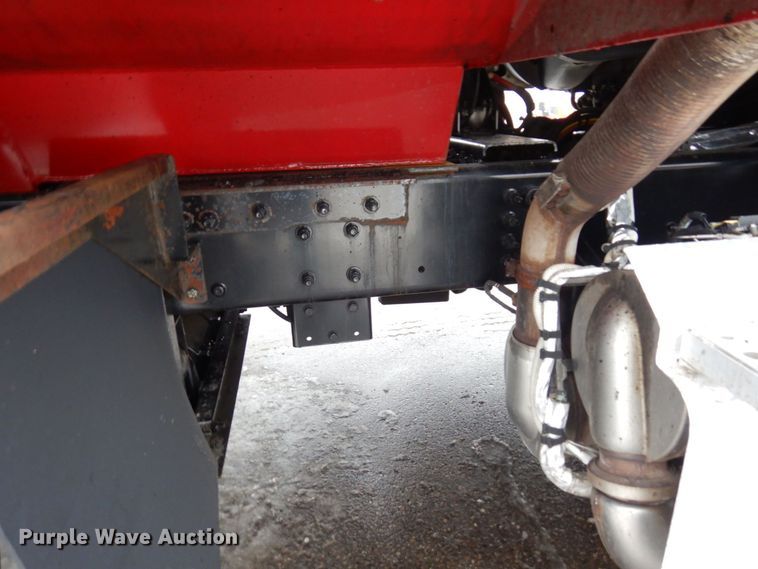 image for item AF9327 2016 Freightliner 114SD  dump truck