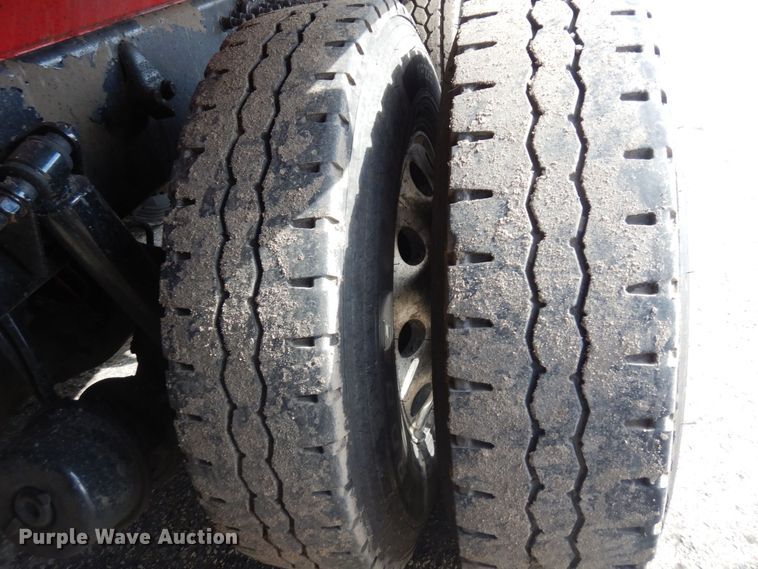 image for item AF9327 2016 Freightliner 114SD  dump truck