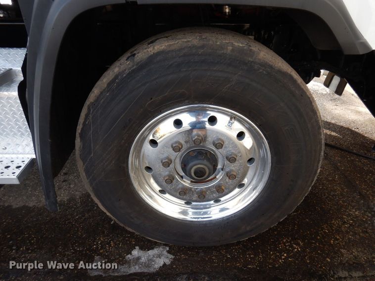 image for item AF9327 2016 Freightliner 114SD  dump truck