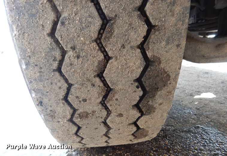 image for item AF9327 2016 Freightliner 114SD  dump truck