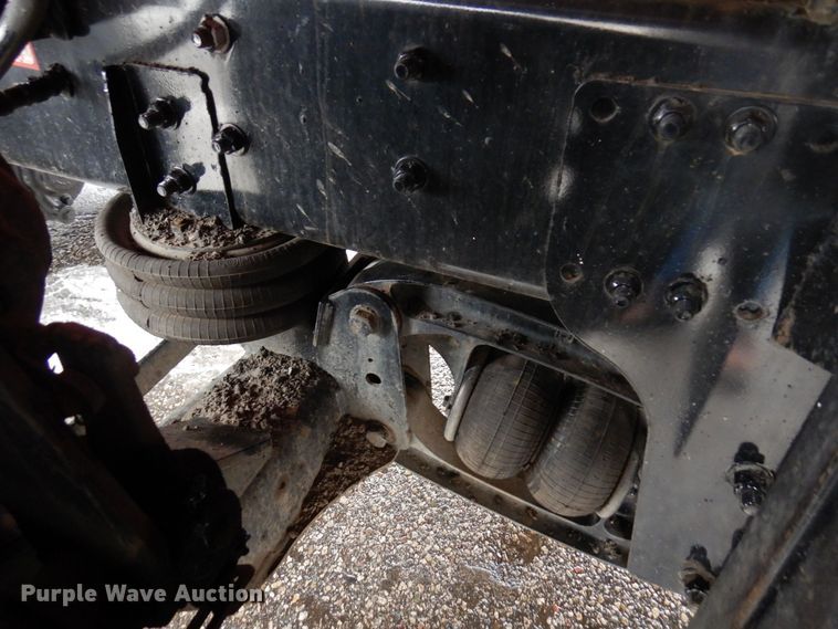 image for item AF9328 2017 Freightliner 114SD  dump truck