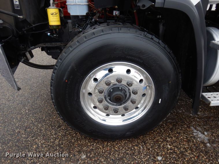 image for item AF9328 2017 Freightliner 114SD  dump truck