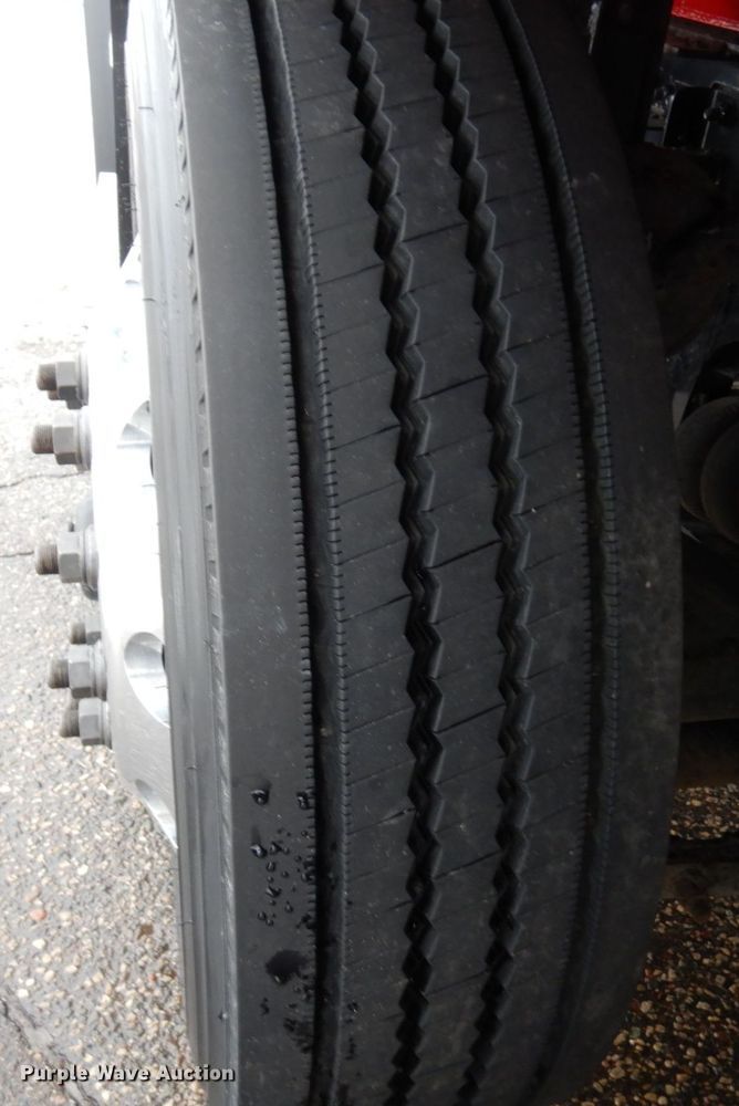 image for item AF9328 2017 Freightliner 114SD  dump truck