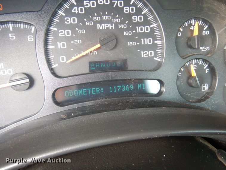 image for item AF9329 2005 Chevrolet Silverado 2500HD  pickup truck