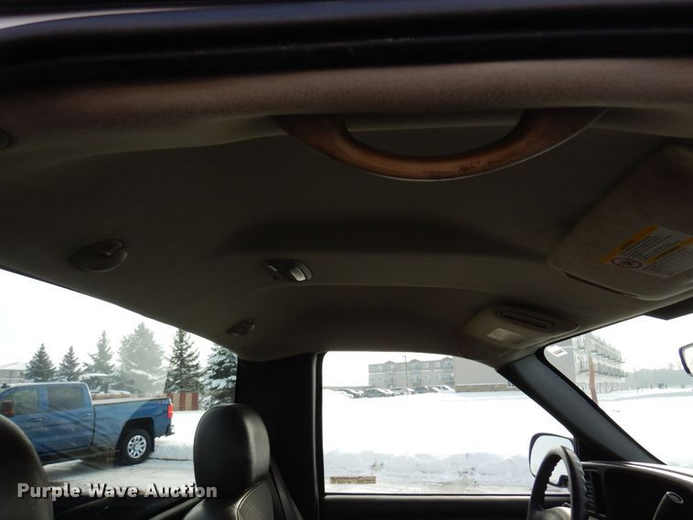 image for item AF9329 2005 Chevrolet Silverado 2500HD  pickup truck