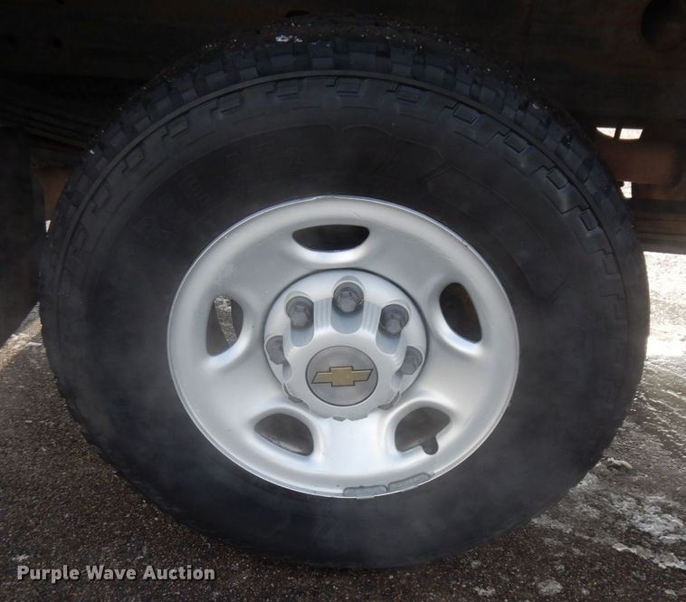 image for item AF9329 2005 Chevrolet Silverado 2500HD  pickup truck