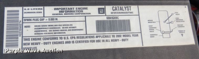 image for item AF9331 2002 Chevrolet Silverado 2500HD  utility bed pickup truck