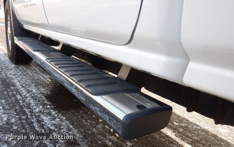 image for item AF9332 2015 Chevrolet Silverado 2500HD  Double Cab pickup truck